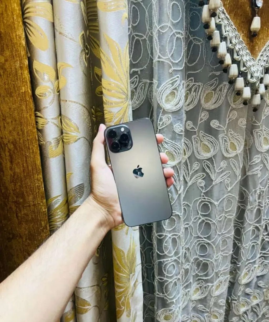 ايفون ⁦⁦13⁩⁩ برو ماكس بيع مراوس