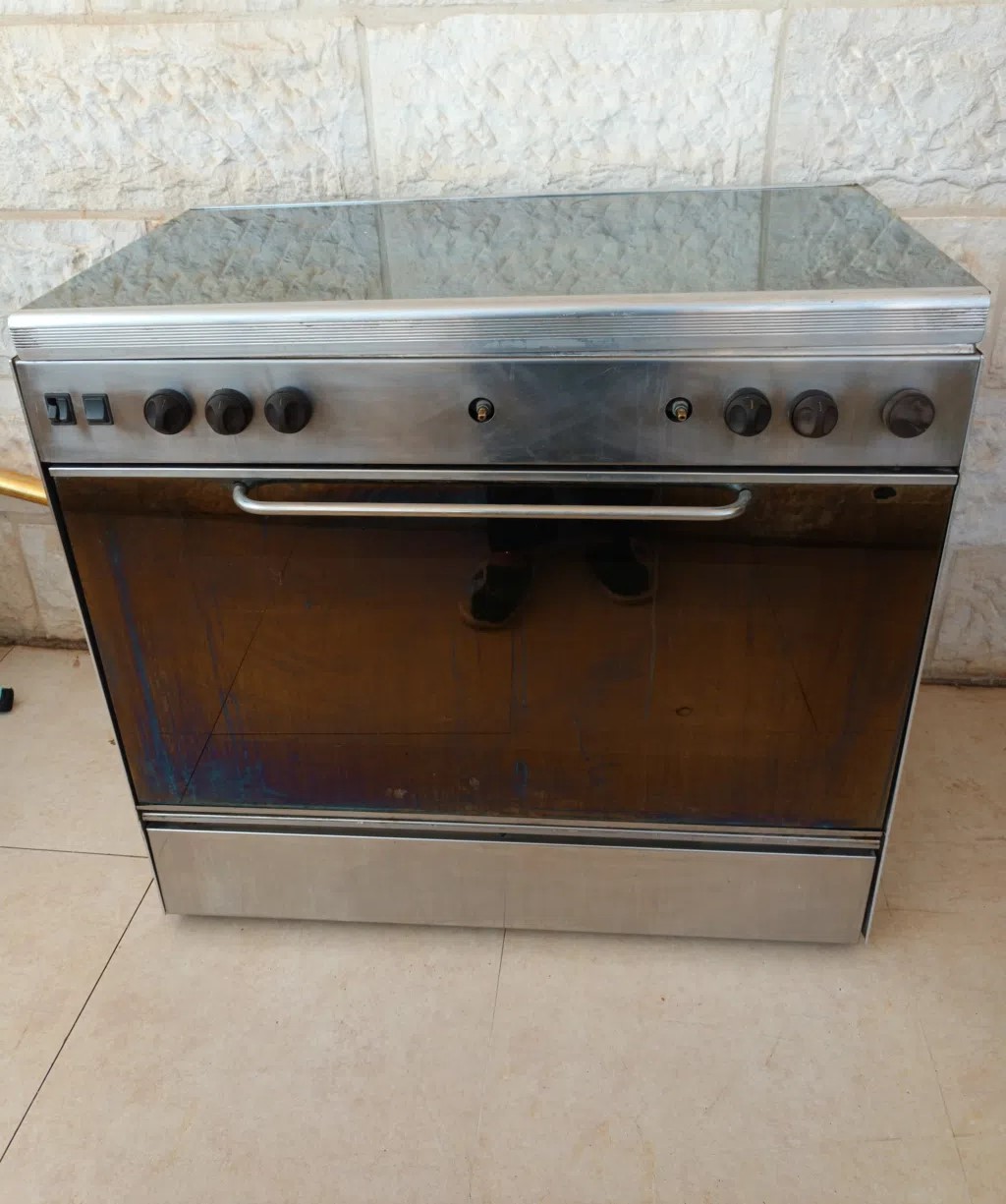 غاز إيطالي خمس عيون للبيع في إربد