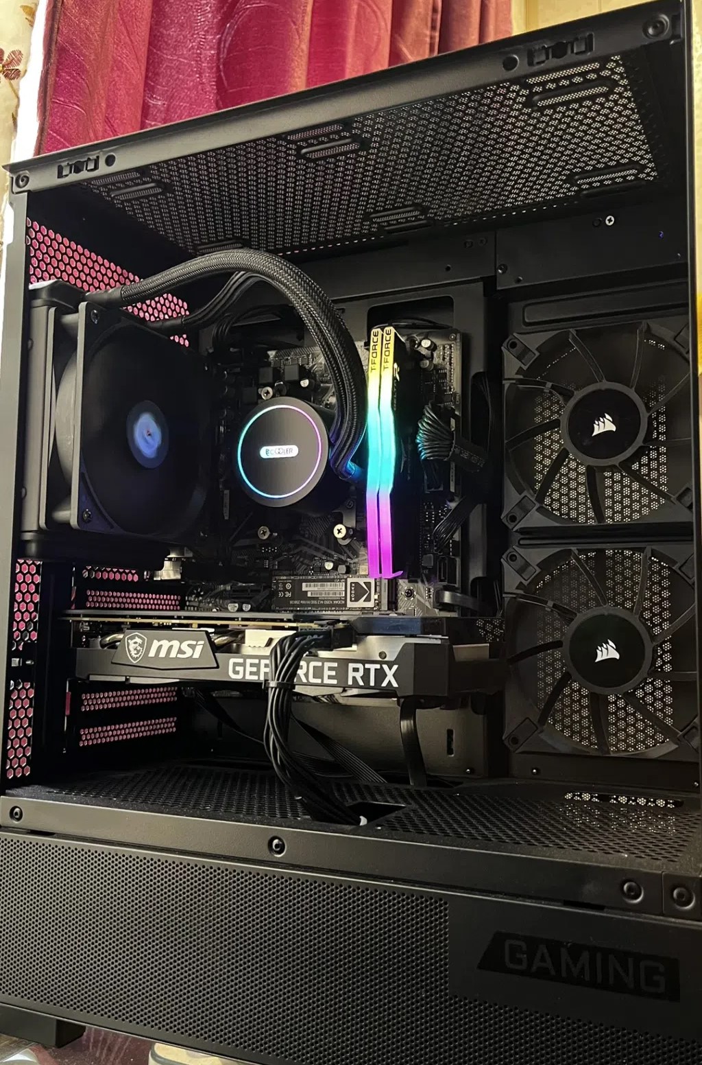تجميعة بكرت ⁦⁦MSI⁩⁩ ⁦⁦RTX⁩⁩ ⁦⁦3060⁩⁩ ⁦⁦12GB⁩⁩ للبيع