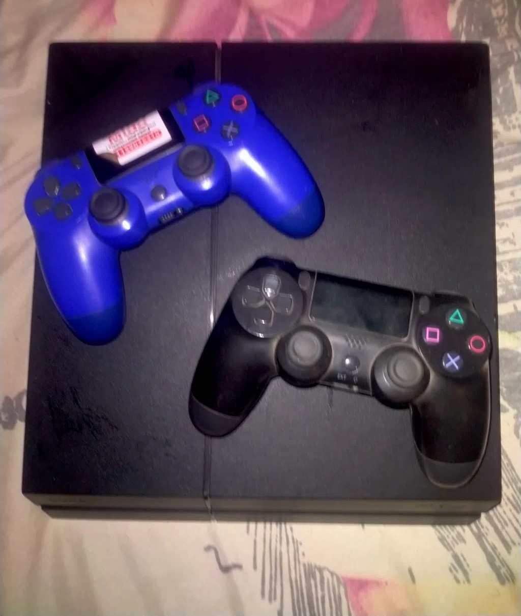 ⁦⁦PS4⁩⁩ ⁦⁦1TB⁩⁩ اصدار جديد بلايستيشن ⁦⁦4 للبيع في الجيزه ⁩⁩