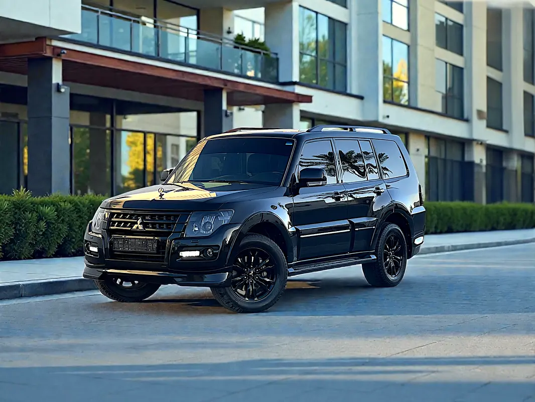 Mitsubishi Pajero Signature Edition 2020 للبيع