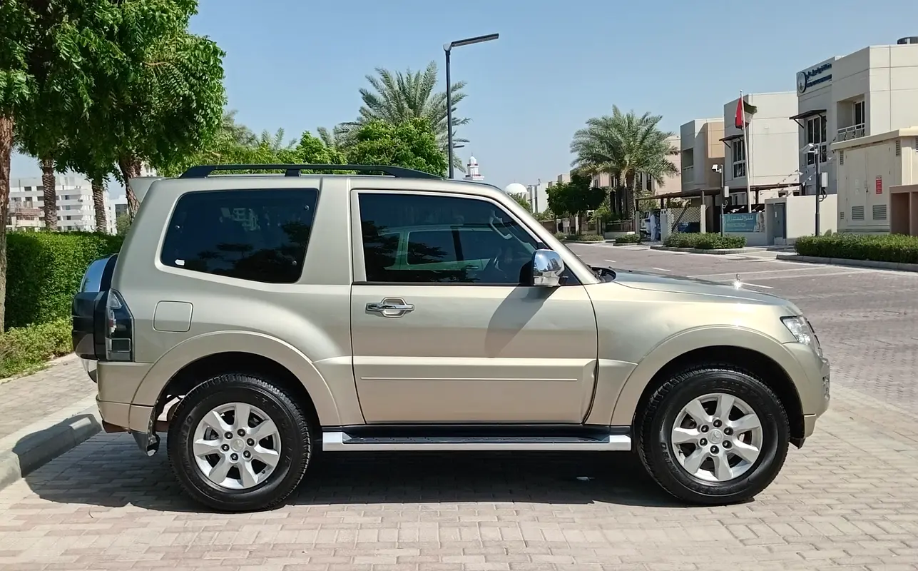 Mitsubishi Pajero GLS 2017 للبيع