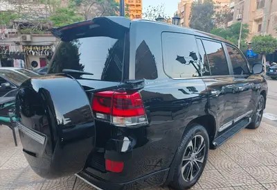 2021 TOYOTA LANDCRUSIER VXR 5.7 for sale in cairo