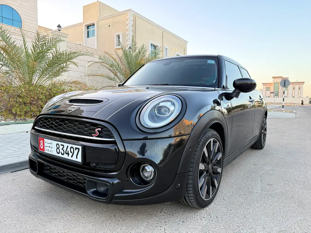 MINI Cooper Cooper S 2021 للبيع