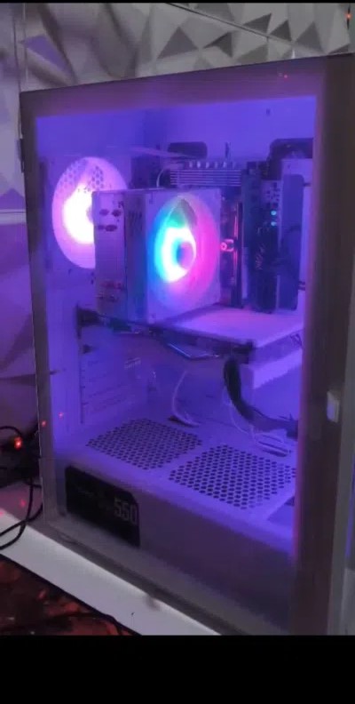كيس العاب ⁦⁦PC⁩⁩ ⁦⁦GAMING⁩⁩ ⁦⁦RX580⁩⁩ ⁦⁦8g⁩⁩ ⁦⁦16⁩⁩ ⁦⁦ddr4⁩⁩ ⁦⁦256⁩⁩ ⁦⁦NVMe⁩⁩ ⁦⁦ssd⁩⁩