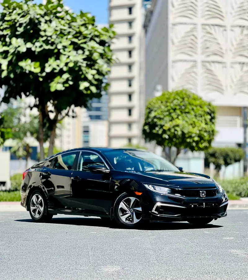 Honda Civic LXi 2020 للبيع