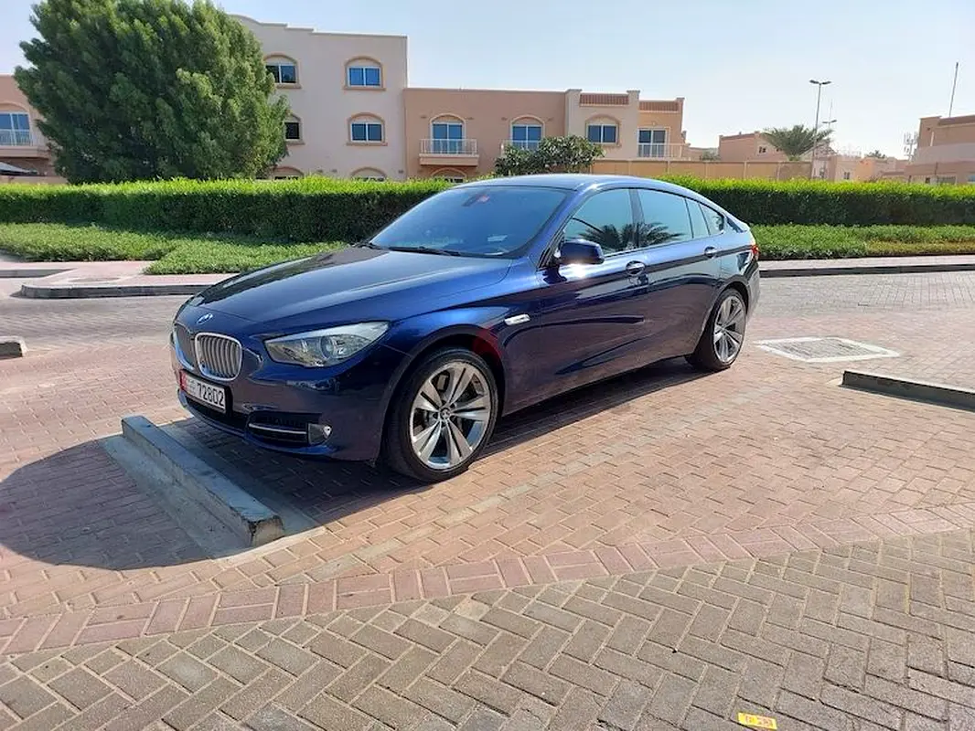 BMW 5-Series 550i Gran Turismo 2011 للبيع