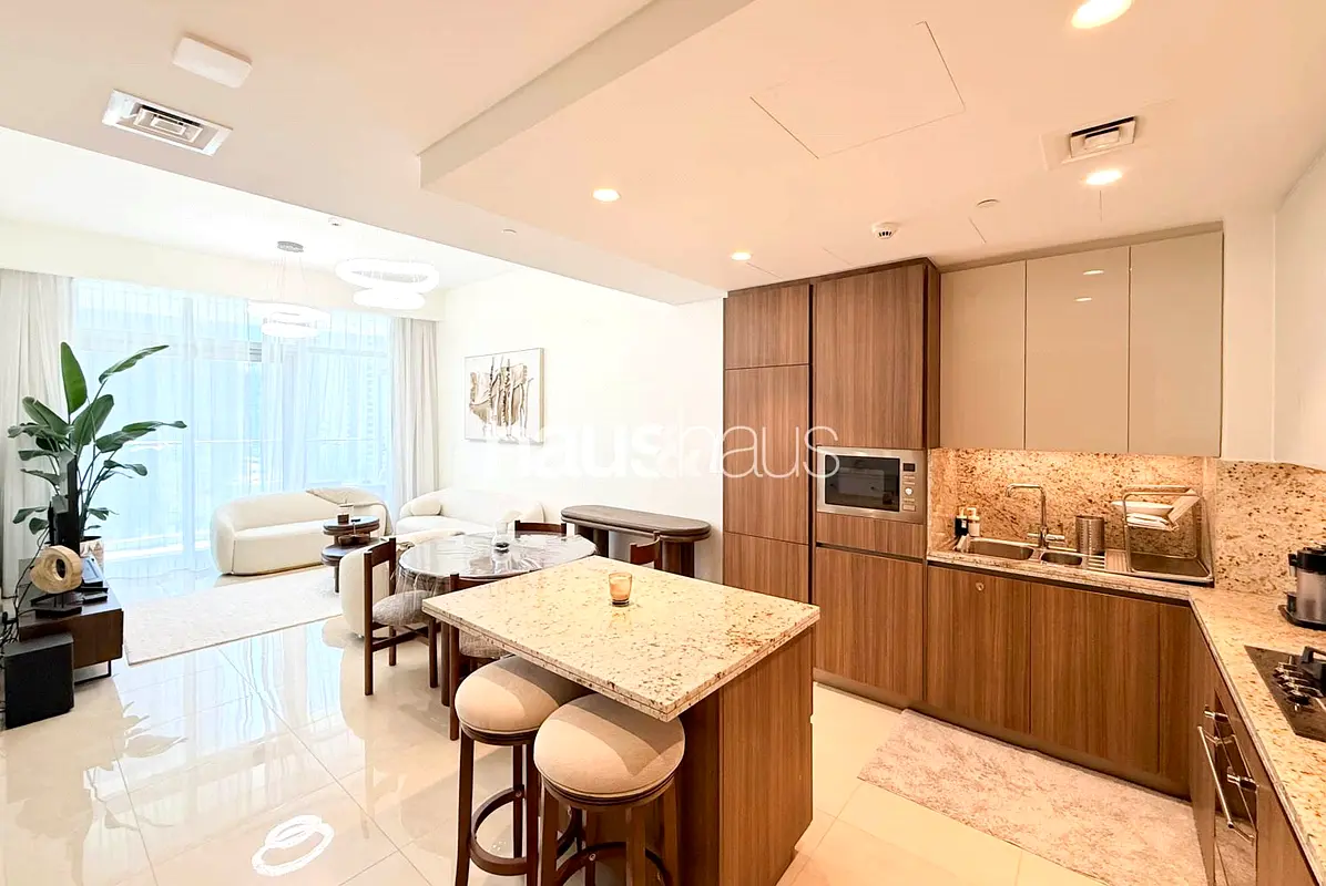 OP Deal | Vacant | Prime Location | Semi Furnished