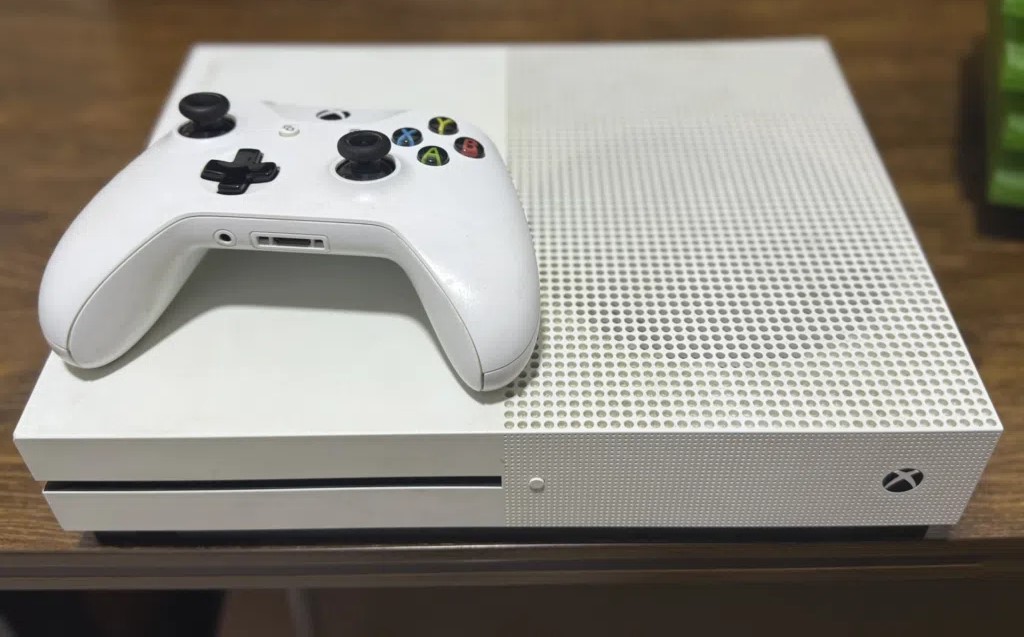 ⁦⁦Xbox⁩⁩ ⁦⁦one⁩⁩ ⁦⁦s⁩⁩ ذاكره ⁦⁦512⁩⁩ للبيع
