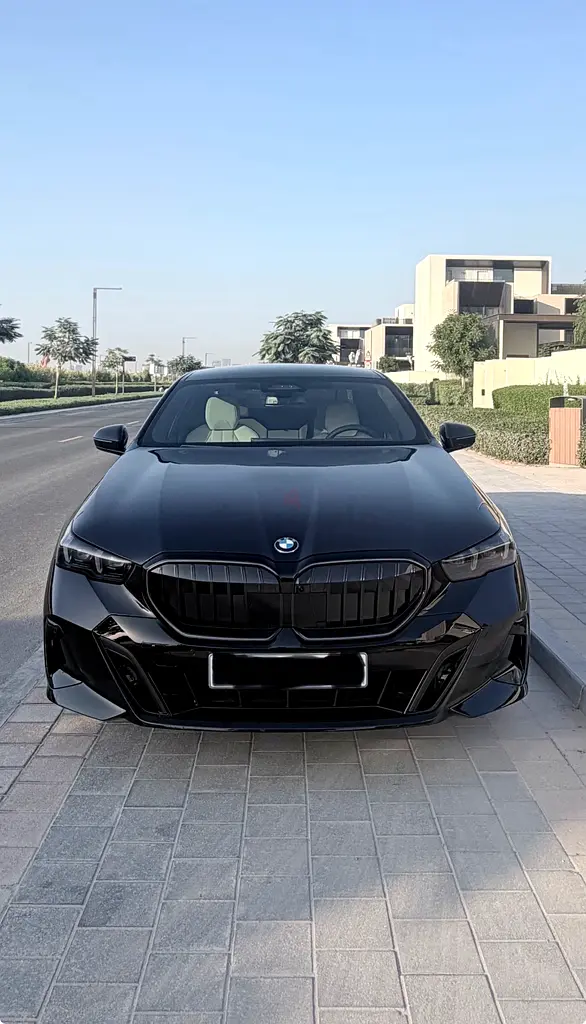 BMW 5-Series 530i M-Kit 2026 للبيع