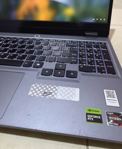 Lenovo LOQ 15ARP9 للبيع