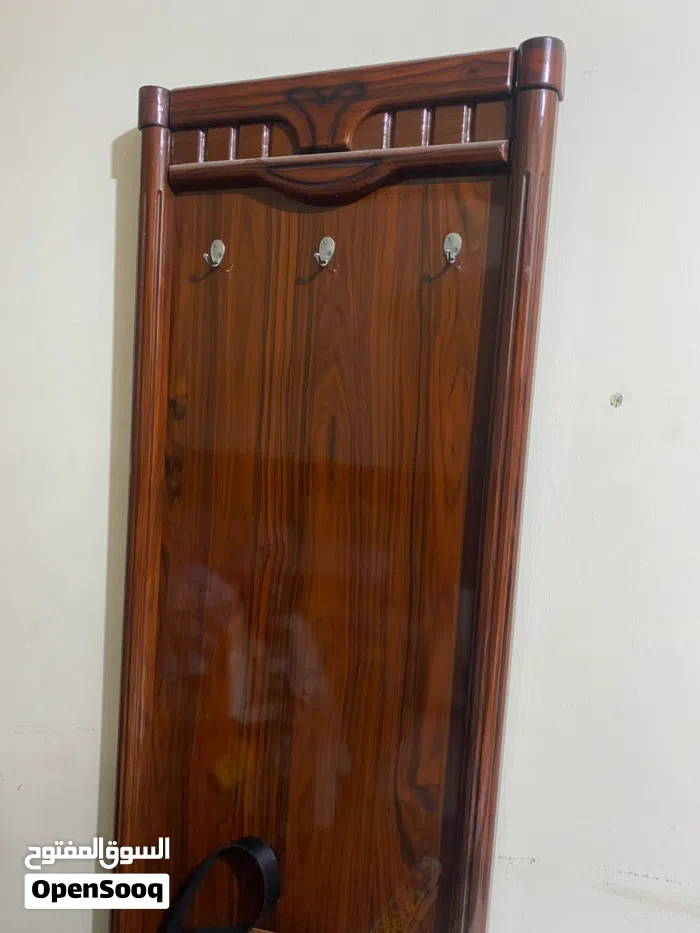 كاونترات وغرفه نوم مستعمله