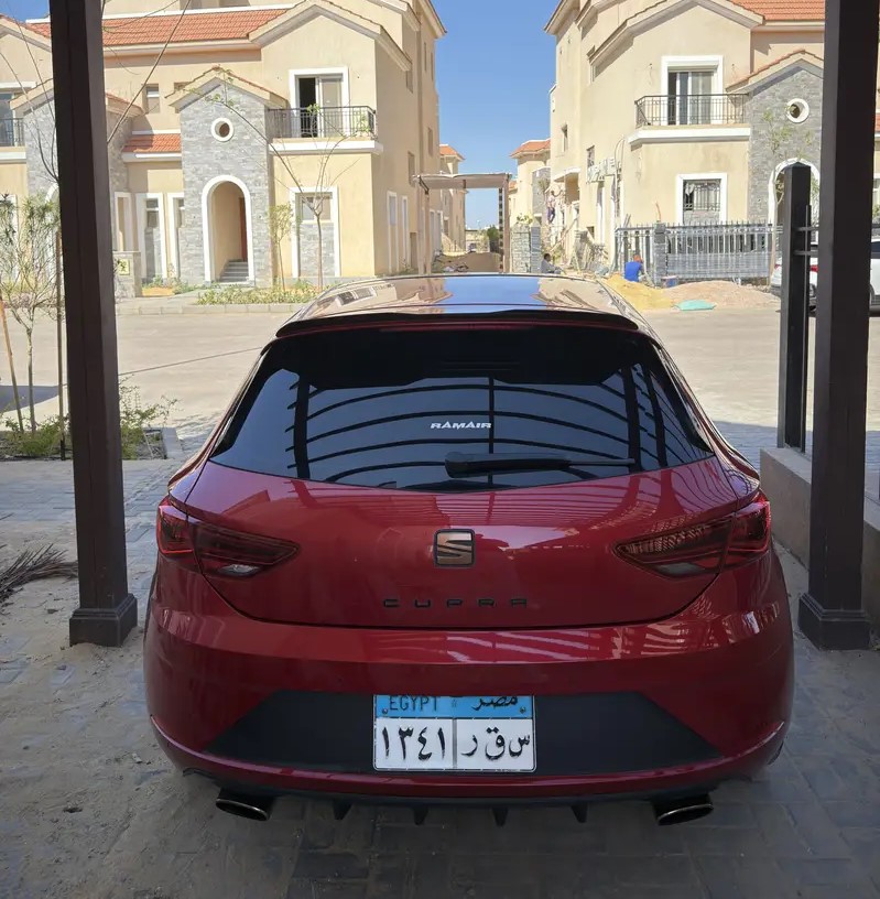 Leon cupra 300  2020 لليع في سموحة