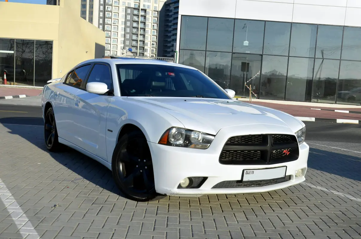 Dodge Charger R/T 2014 للبيع فى دبى