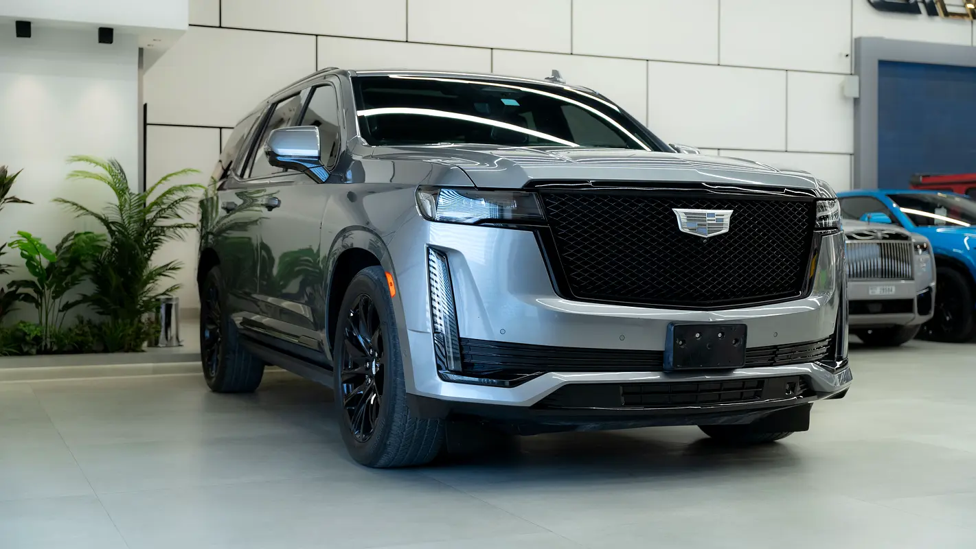 Cadillac Escalade Sport Platinum 2022 للبيع فى دبى