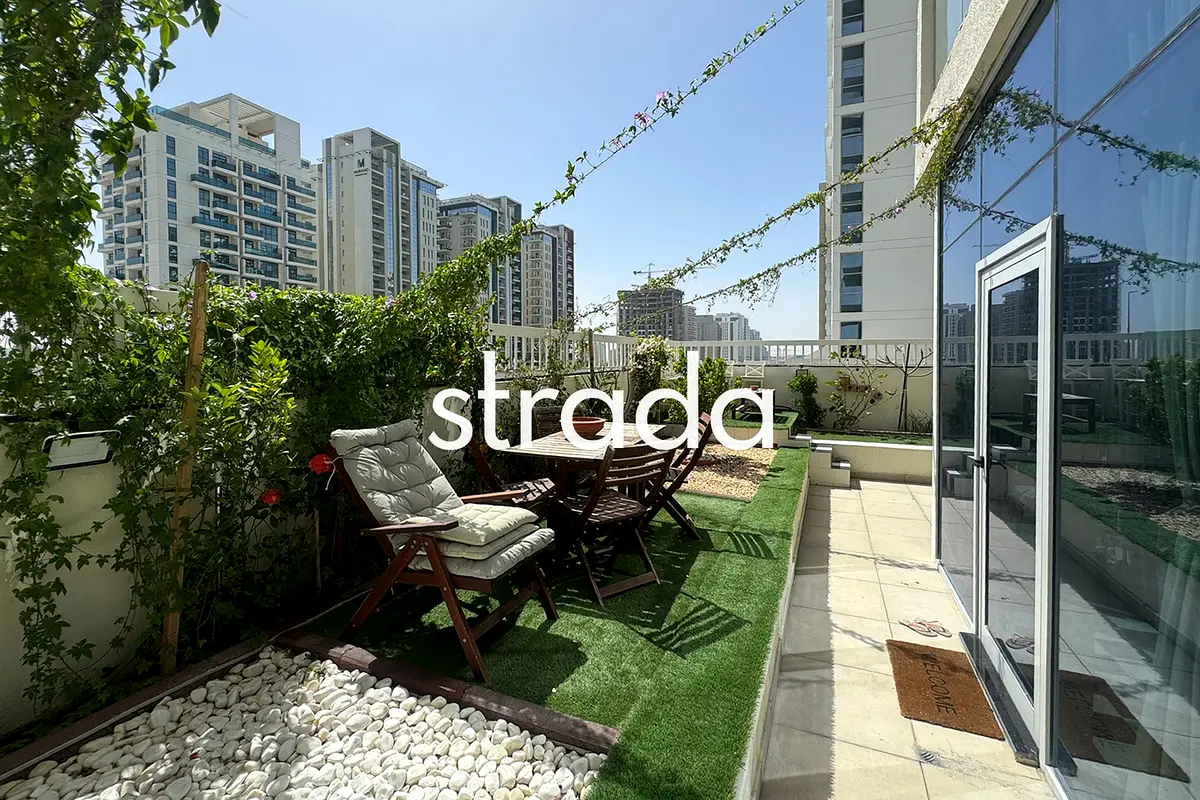 Rented | Large Terrace | 1BR شقه للبيع فى دبى