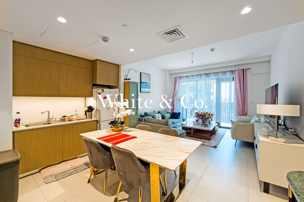 PRICED TO SELL | EXCLUSIVE | NO AGENTS للبيع فى دبى