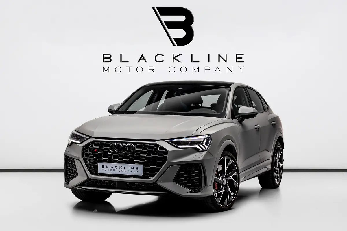 Audi RSQ3 Sportback 2.5 TFSI Quattro S-tronic 2023 للبيع فى دبى