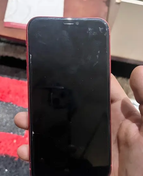ايفون xr للبيع بسعر مميز في الجيزة