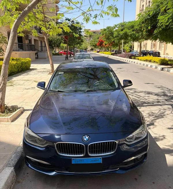 BMW 318 2018 للبيع في مدينة الرحاب، القاهرة الجديدة