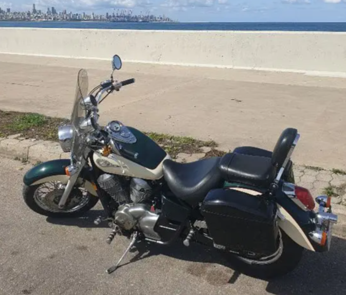 Honda Shadow ACE 750 Deluxe for sale in beirut