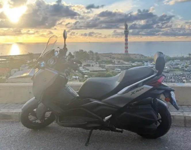 Yamaha Xmax 2024