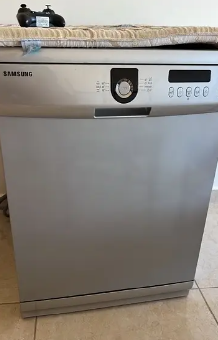 brand new never used Dishwasher for sale in beirut