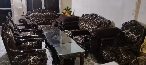 طقم كنبايات ملكي في طرطوس
