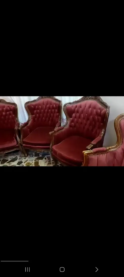 طقم كنب صالون كلاسيكي في درعا