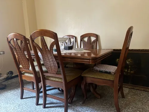 طاولة سفرة ٦ كراسي في طرطوس