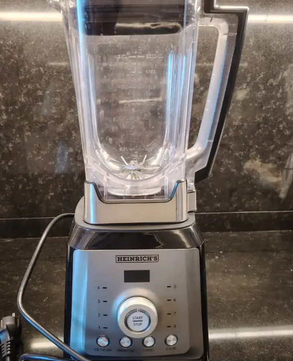 Heinrich Multi-Purpose Blender for sale in beirut