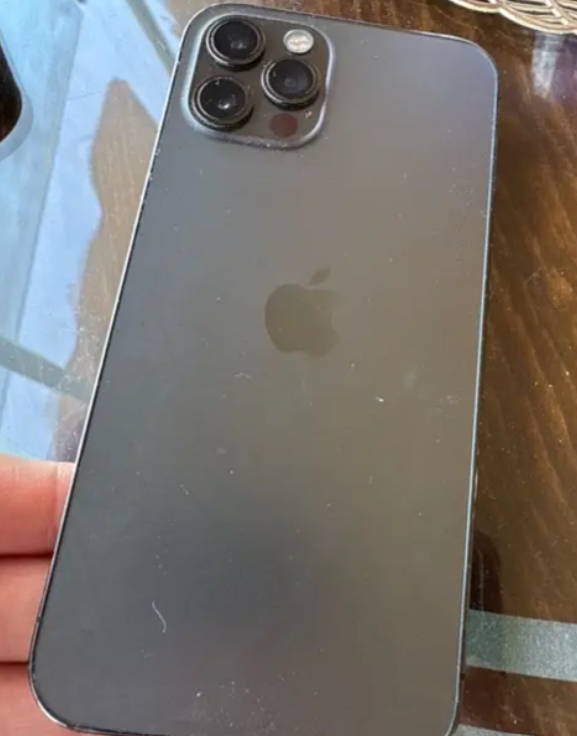 iPhone 12 pro for sale in beirut