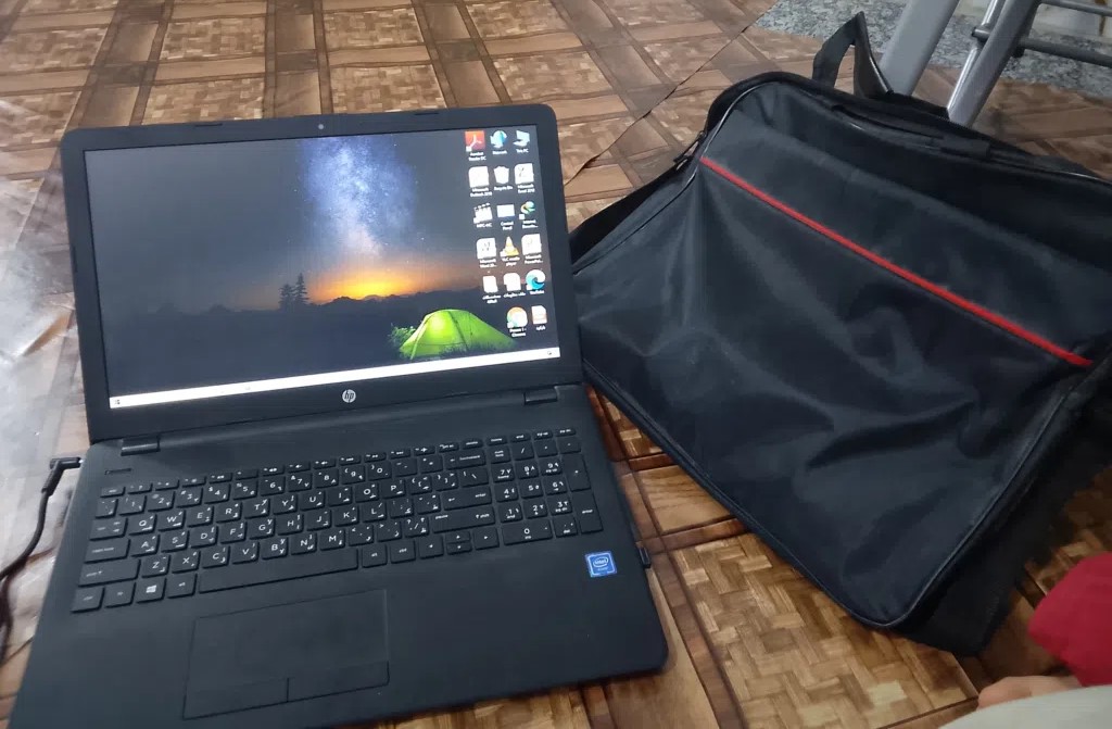 لابتوب ⁦⁦hp⁩⁩ نظافة ⁦⁦95⁩⁩ % للبيع فى البصره