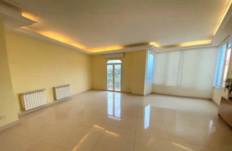 apartment located at a calm street of Biyada, for sale