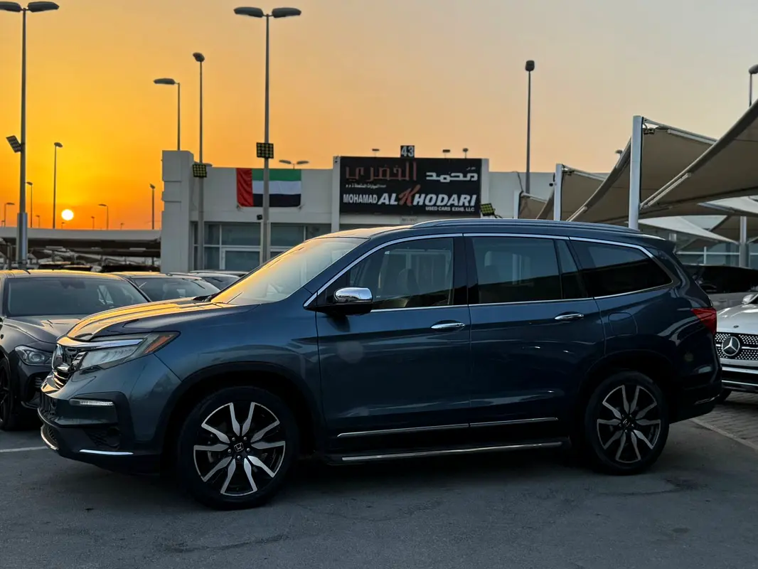 Honda Pilot Touring 2019 للبيع فى الشارقه