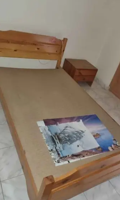 تخت كموند للبيع في المتن