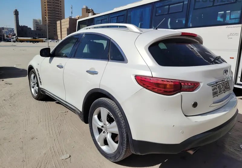 Infiniti FX35 2010  للبيع في مهبولة، مدينة الكويت