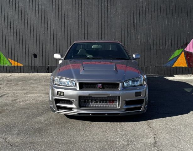 1999 nissan skyline-حولي