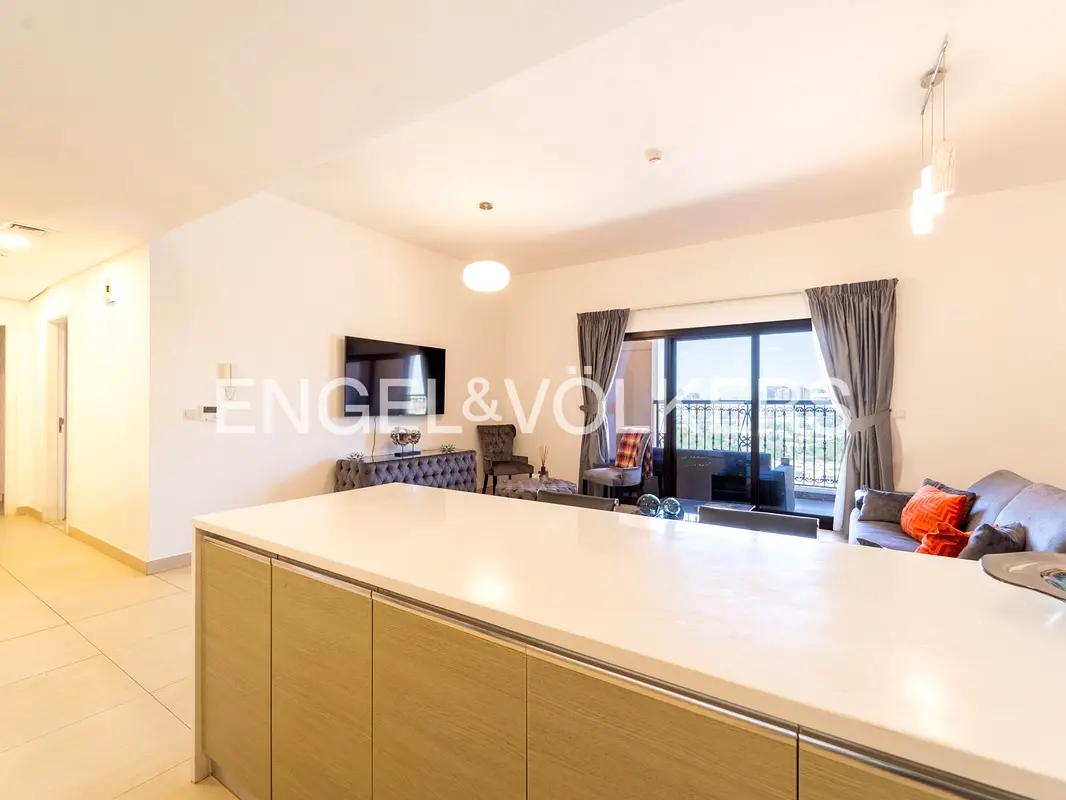 Exclusive Unit | High Floor | Rented للبيع فى دبى