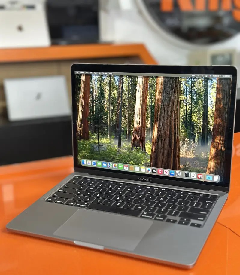 APPLE MACBOOK PRO M1 13-INCH TOUCHBAR LAPTOP Beirut