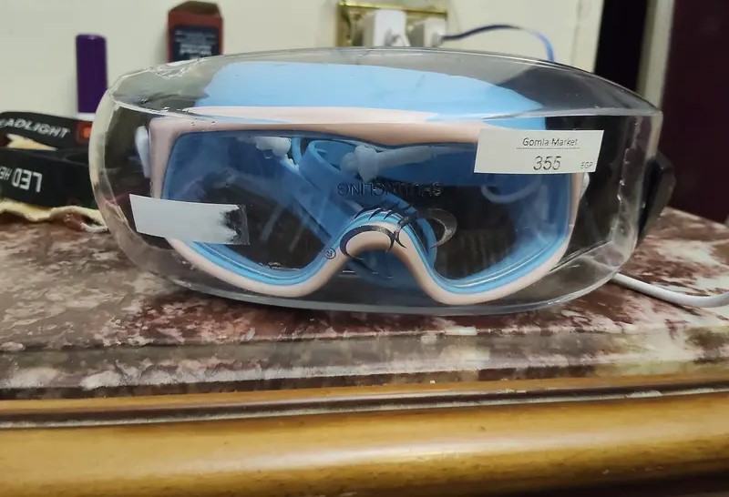 نضارة سباحة حالة جديدة للبيع الدقهلية