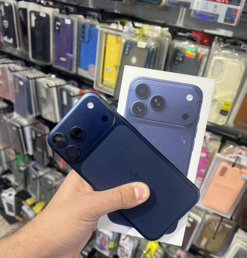 Iphone 17 pro max 256GB للبيع فى بغداد