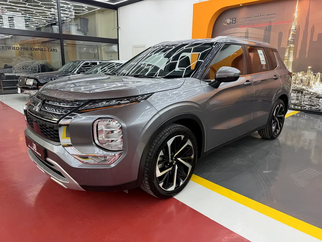 Mitsubishi Outlander Limited Edition 2024 للبيع فى دبى