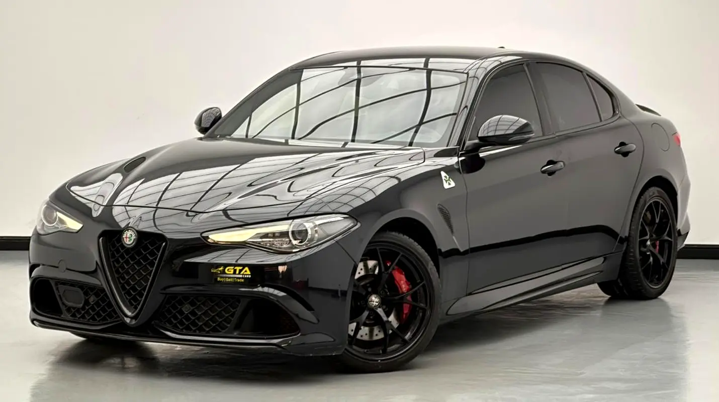 Alfa Romeo Giulia Quadrifoglio 2018 للبيع فى دبى