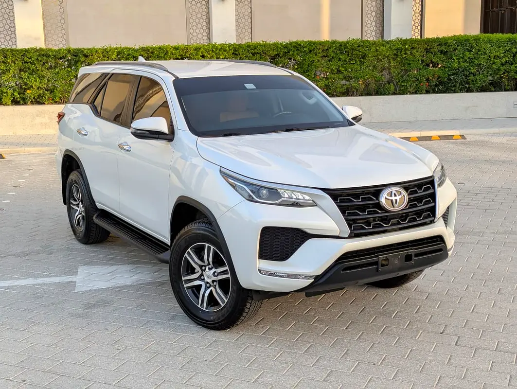 Toyota Fortuner EXR 2024 للبيع فى دبى
