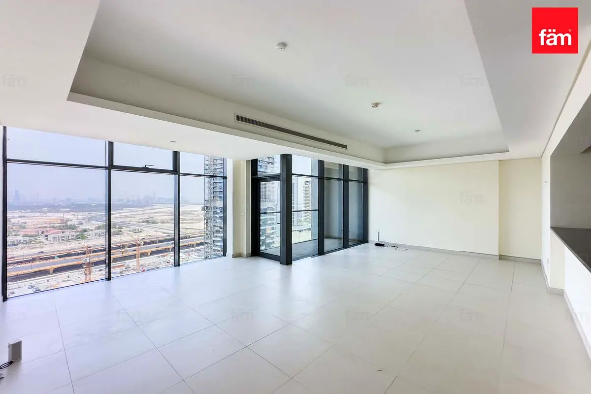 Multiple Units | 2 BR with Maid | Vacant للبيع فى دبى