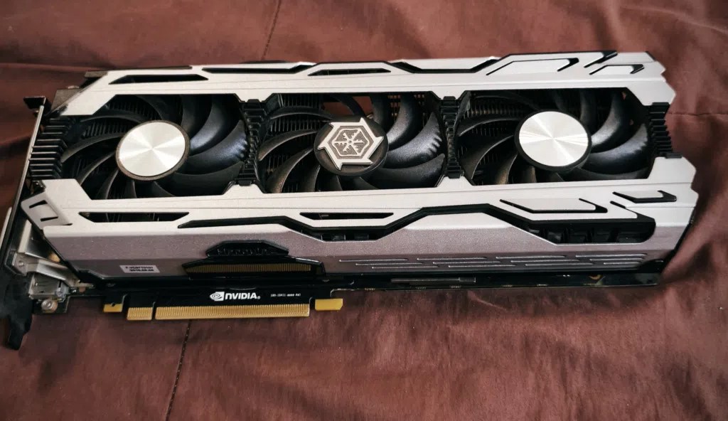 كرت شاشة ⁦⁦GTX⁩⁩ ⁦⁦1070⁩⁩ ⁦⁦8g⁩⁩ للبيع فى بغداد