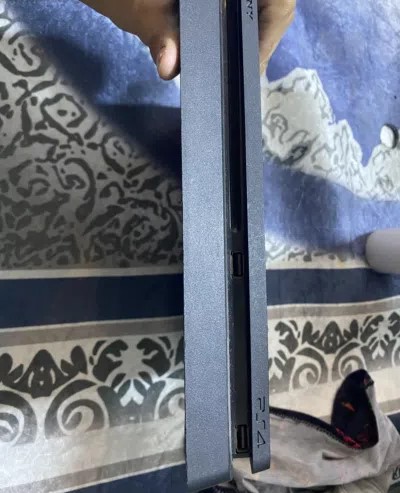 بلي فور مستعمل ايام نضيف للبيع فى البصره