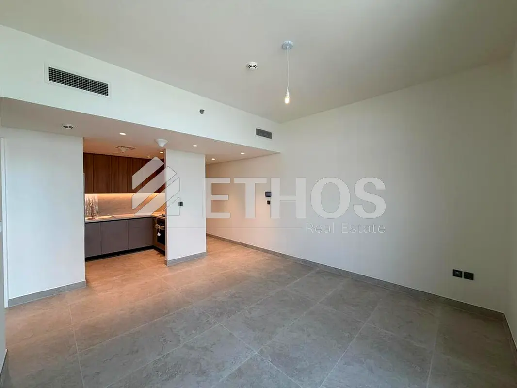Spacious Layout | Brand New | Modern Finishing فى دبى