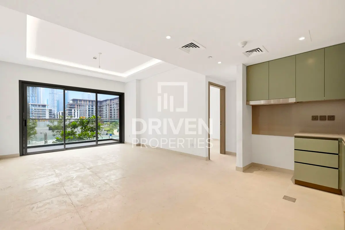 Butterfly Layout | Impeccable Park | Pool View فى دبى